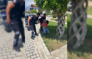 Tartıştığı kişiyi defalarca bıçaklayarak ağır...
