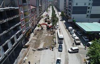 Tatvan Belediyesinden cadde yenileme çalışması