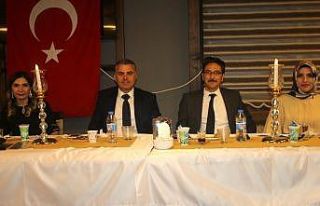 Tayini çıkan hâkim ve savcılar onuruna veda yemeği...
