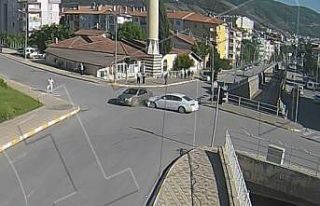 Tokat’ta kaza sonrası yaşanan gergin anlar kamerada