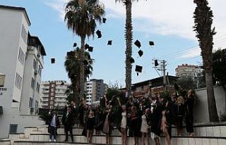 Toros Üniversitesi Hemşirelik Bölümünde mezuniyet...