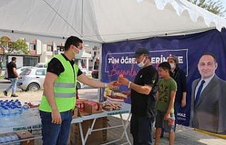 Toroslar Belediyesi sınava giren öğrencileri yalnız...