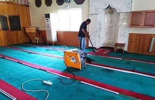 Toroslar Belediyesi, yaylalardaki ibadethaneleri temizledi