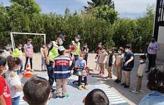 “Trafik Dedektifleri Projesi" ile Erzincan’da...