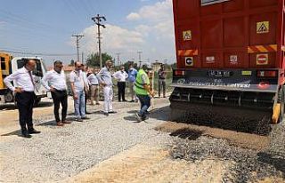 Turgutlu’da ova yolları asfaltlanıyor