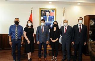 TÜRKAV Aydın Şubesi yönetim kurulu Rektör Aldemir...