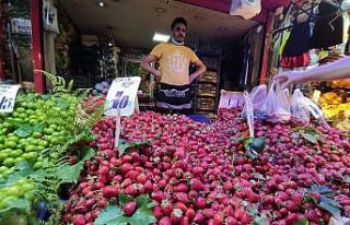 Ürün bollaştı, pazarın ateşi düştü