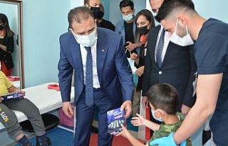 Vali Akbıyık’tan rehabilitasyon merkezine ziyaret