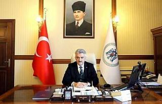 Vali Makas: “102 yıl önce bugün, Atatürk’ü...