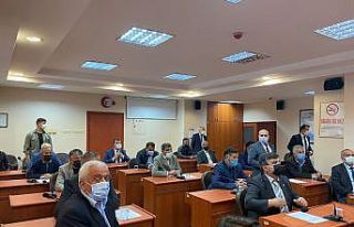 Vali Tutulmaz, köy muhtarlarıyla biraya geldi