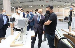 Vali Varol Ayakkabıcılar Sitesinde incelemelerde...