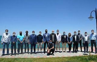 Van İl Emniyet Müdürü Aydın basınla bir araya...