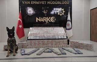 Van’da 306 kilo 845 gram eroin ele geçirildi