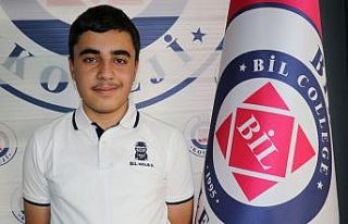 Vanlı öğrenci LGS’de Türkiye birincisi oldu