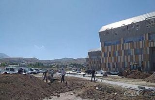 VEAH yerleşkesinde peyzaj çalışması