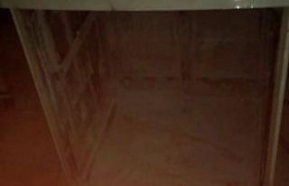 Yangın tüpü sayesinde evini yanmaktan kurtardı