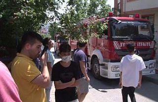 Yangında komşuları yaralandı, onlar canlı yayın...