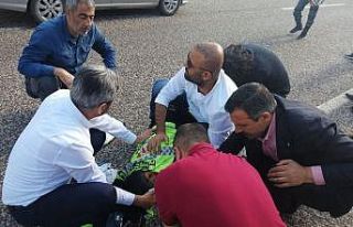 Yaralı sürücüye ilk müdahale Milletvekili Aydın’dan...