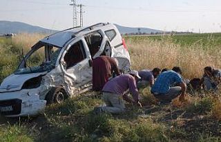 Yaralının kazada kopan parmağını zamana karşı...