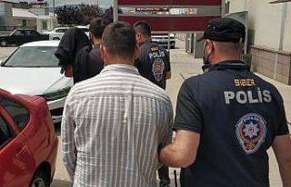 Yaşa dışı bahse aracılık iddiasına 2 gözaltı