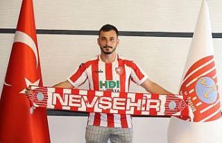 Yıldıray Koçak, Nevşehir Belediyespor forması...