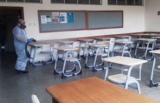 YKS öncesi okular dezenfekte ediliyor