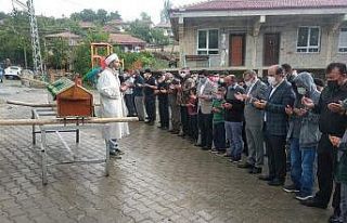 Yozgat’ta yıldırım isabet eden çocuk hayatını...