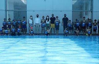 ‘Yüzme Bilmeyen Kalmasın’ projesi ile Kayapınarlı...