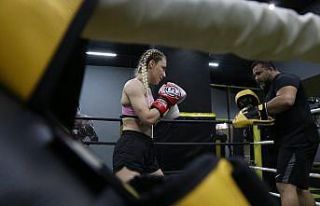 Zayıflamak için başladığı sporda rekorlar kırdı
