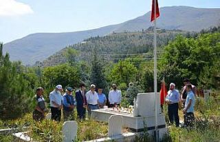 15 Temmuz etkinlikleri kapsamında şehit mezarları...