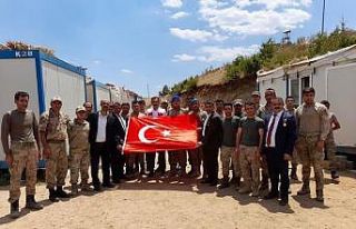 15 Temmuz gazilerinden üs bölgesine moral ziyareti