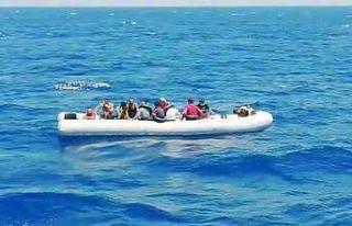 19 düzensiz göçmen kurtarıldı