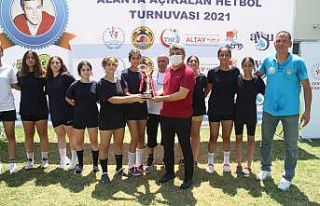 26. Ramazan Demirci Hentbol Turnuvası sona erdi
