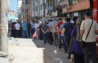 39 derece hava sıcaklığını umursamadan saatlerce...