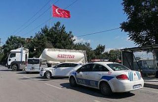 3 araç birbirine girdi, 11 yaşındaki çocuk yaralandı