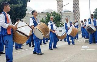 40 kişilik müzisyen grubundan, Kırkpınar’a davul...