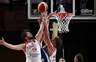 A Milli Basketbol Takımı olimpiyat elemelerine veda...