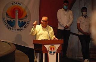 Adana Büyükşehir Belediye Meclisinde "yavşak"...