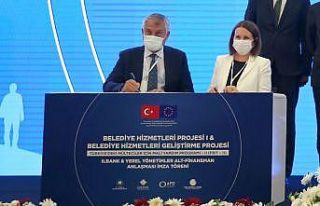 Adana’da 4 ilçe ve 163 mahallenin su sorunu çözülüyor