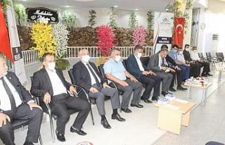 Adıyaman’da protokol üyeleri vatandaşlarla bayramlaştı