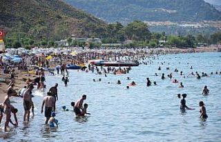 Adrasan bayramda nüfusunun 10 katı tatilciyi ağırlayamaya...