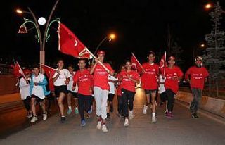 Ağrıda ‘15 Temmuz Sancak Koşusu’ Düzenlendi