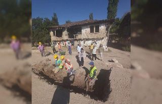 Aizanoi Antik Kenti’ndeki kazı çalışmaları...