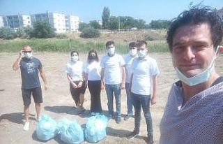 AK gençler sahil ve kıyı şeridini temizledi