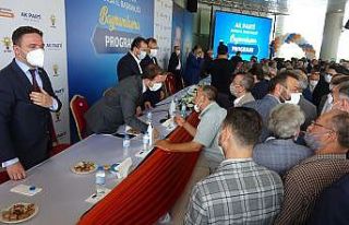 AK Parti ailesi bayramlaştı