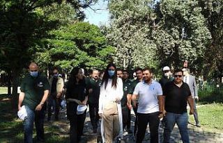 AK Parti Genel Başkan Yardımcısı Karaaslan Edirne’de...