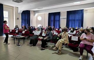 Akdeniz Belediyesi, kadınlara ‘Bilinçli Aile Planlaması’...