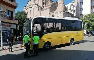 Aksaray’da toplu taşımada trafik güvenliği uygulamaları...