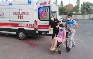 Alaplı’da 2 otomobil çarpıştı, 4 kişi yaralandı