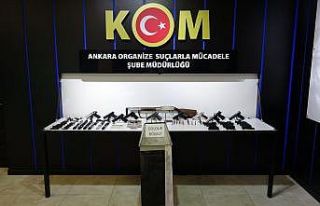 Ankara’da yasa dışı silah ticareti yapan 15 kişiye...